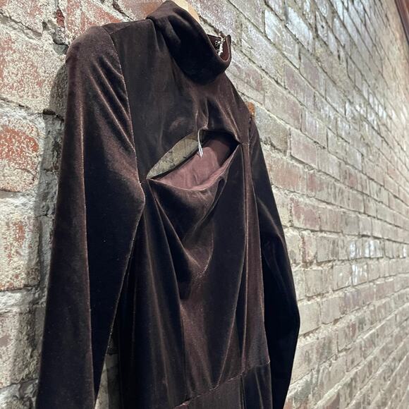 Rene Ruiz Velvet Midi Dress in Brown Size 2 - Picture 9 of 10